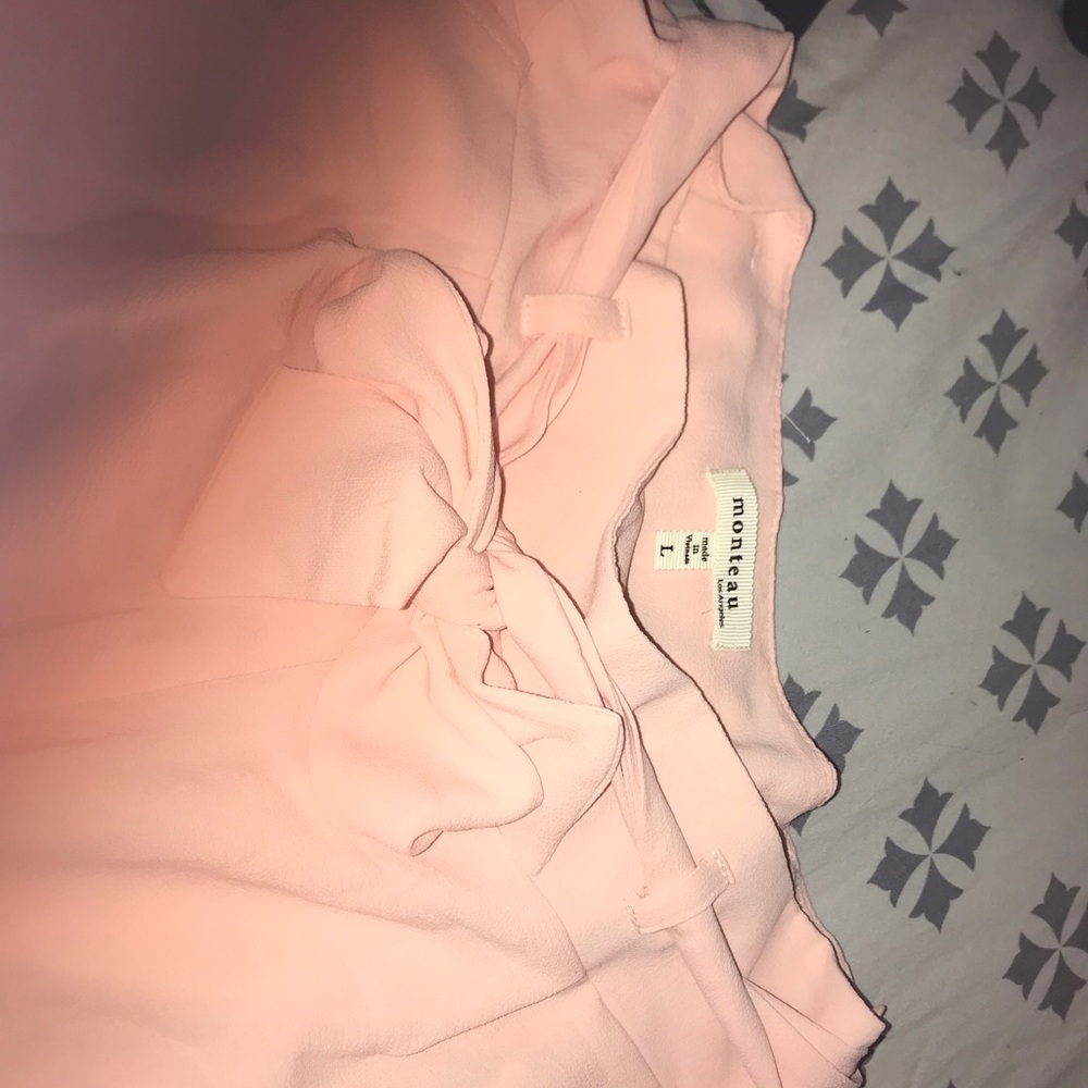 Scalloped bow tie shorts